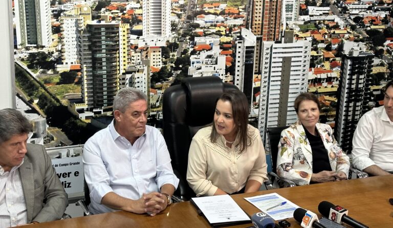 A prefeita Adriane Lopes anunciou o nome do seu novo Secretário de Governo, Marco Santullo que assume o cargo no lugar do vereador João Rocha