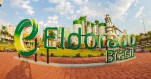 A Eldorado Brasil está iniciando o mês de abril com oportunidades de emprego para Auxiliar de Cozinha e Ajudante Florestal. As vagas estão disponíveis nas cidades de Água Clara, Três Lagoas e no distrito de Arapuá.