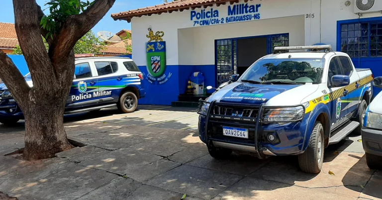 Uma motocicleta que havia sido furtada no último final de semana foi recuperada pela PM na noite desta quarta-feira (15) em Bataguassu, após a proprietária encontrar o veículo sendo anunciado para venda em uma rede social.