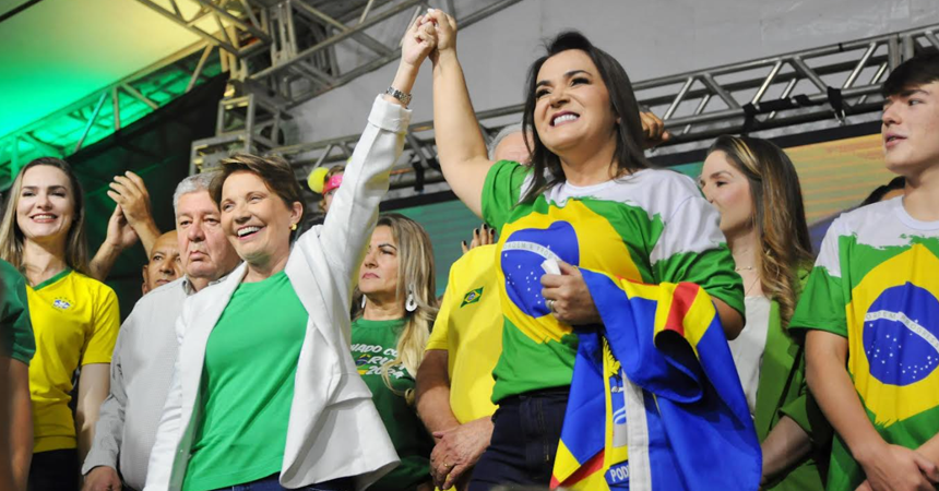 O Partido Progressistas (PP) realizará uma convenção partidária neste sábado, 3 de agosto, às 9h, na Rua Gonçalo Alves, 354, Vivendas do Bosque, para oficializar a candidatura da prefeita Adriane Lopes (PP) à reeleição. Durante o evento, também serão apresentados os candidatos do partido que disputarão cadeiras na Câmara Municipal.