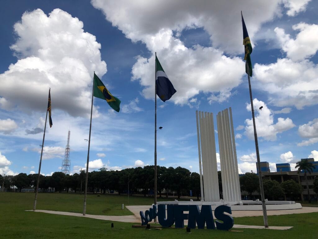 UFMS publica manual para garantir recepção segura e inclusiva aos calouros de 2026