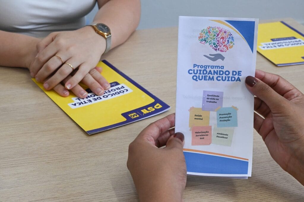 Programa municipal reforça saúde mental de servidores da assistência social