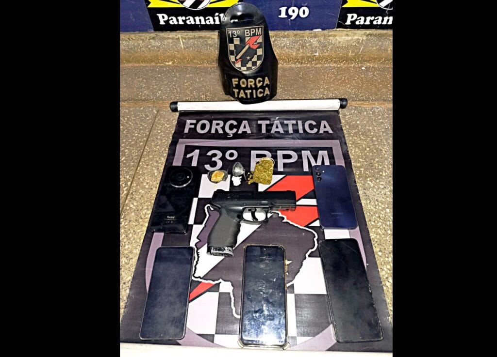 Suspeito é detido em Paranaíba ao tentar descartar drogas no vaso sanitário durante ação da Polícia Militar