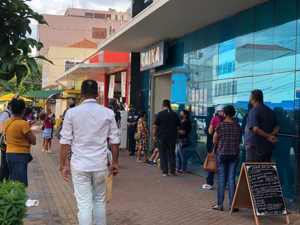 Folha de abril dos servidores de MS será depositada em 1º de maio