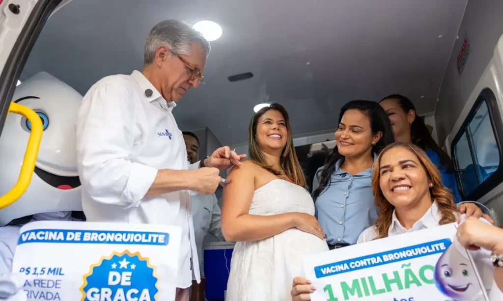 Brasil ultrapassa 1 milhão de gestantes vacinadas contra o vírus sincicial respiratório