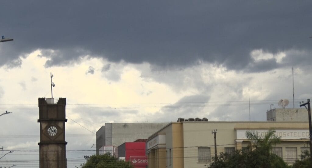 Inverno inicia com queda de temperatura e alerta para baixa umidade em Três Lagoas