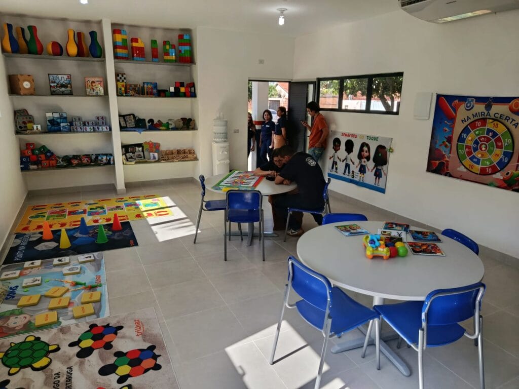 Aparecida do Taboado inaugura Sala de AEE com investimento de R$ 277 mil