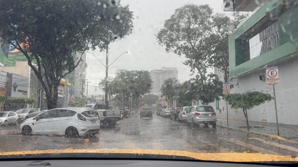 Dourados recebe alerta de tempestade com ventos de até 60 km/h, Inmet confirma