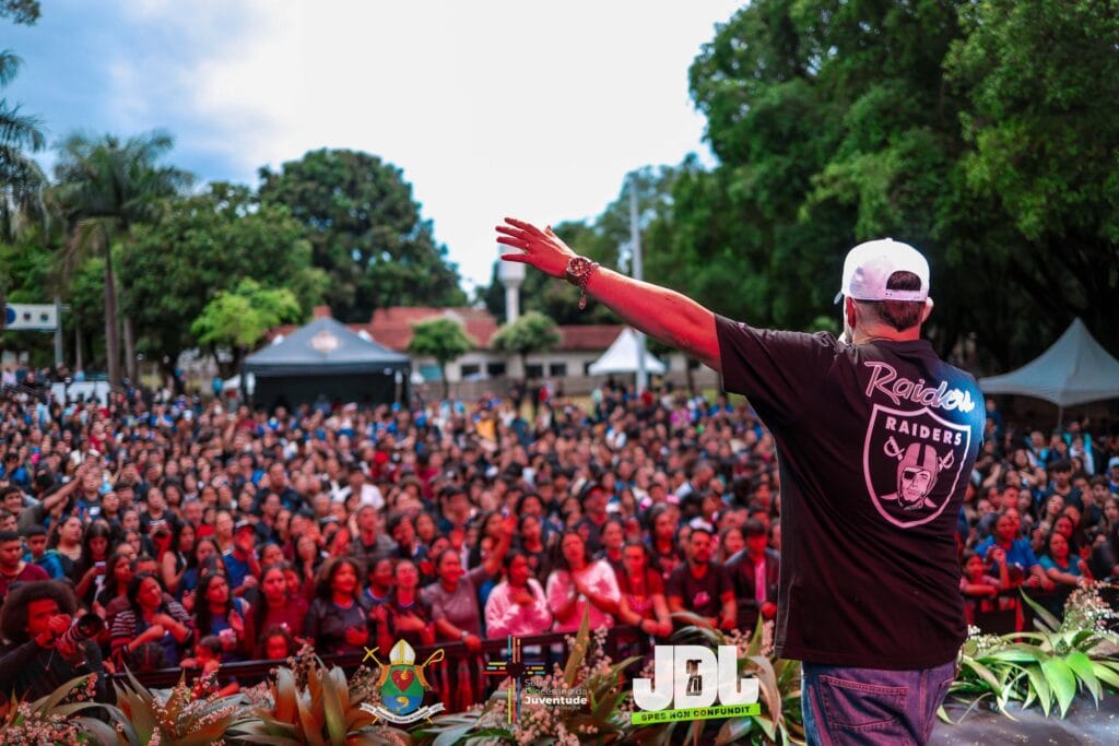 Jornada Diocesana da Juventude 2026 reúne jovens em Dourados