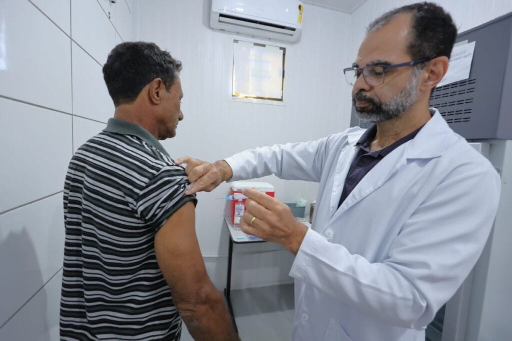 Vacinação contra Chikungunya e febre amarela segue no PAM, Seleta e Santo André
